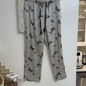 Como sleep Gray Pajama Pants with Butterfly Print XL